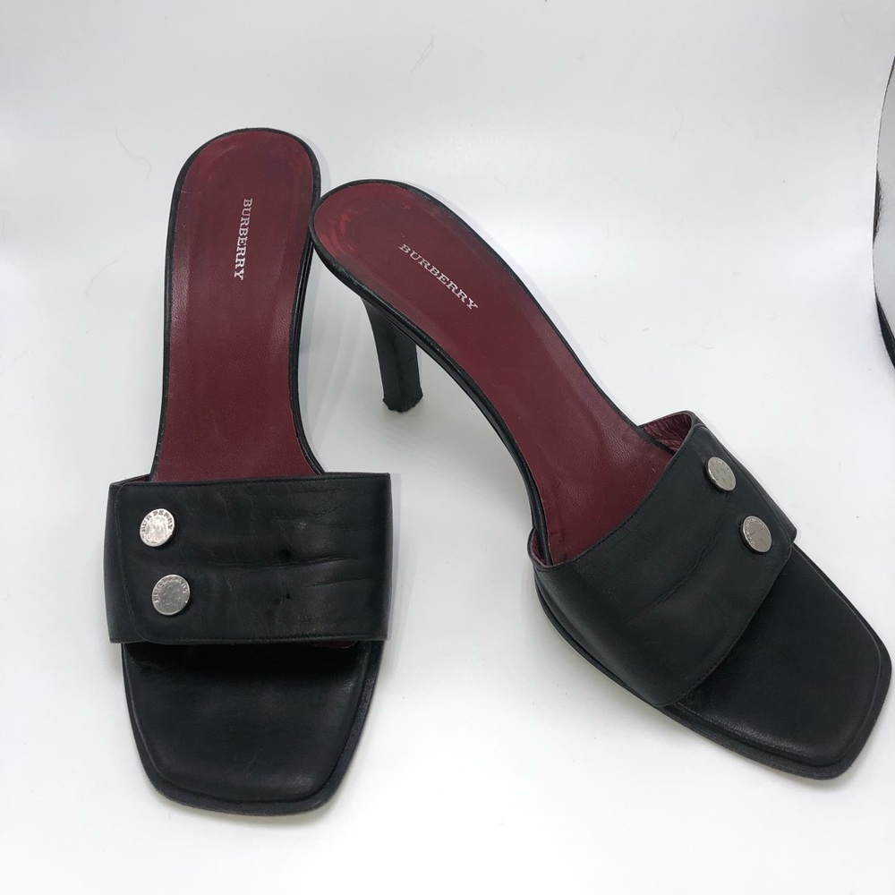 Burberry Black Leather Sandals size 8.5